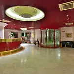 Agora' Palace Szálloda
