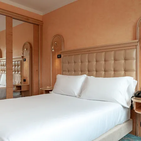 Hotel Agora' Palace Biella