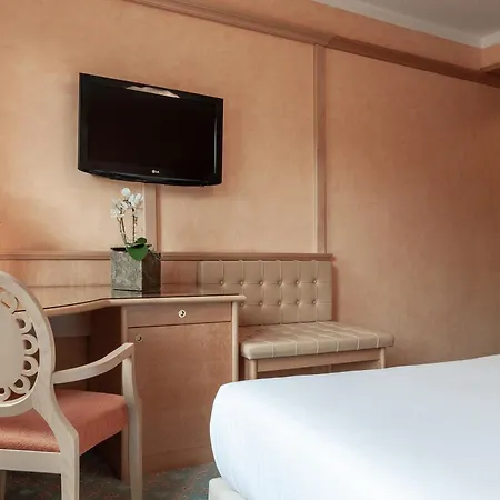 Agora' Palace 4* Biella