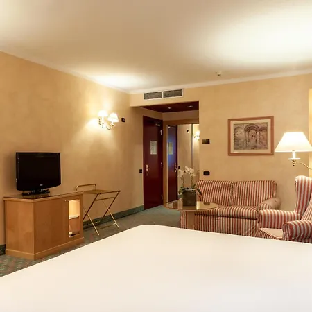 Agora' Palace Hotel Biella