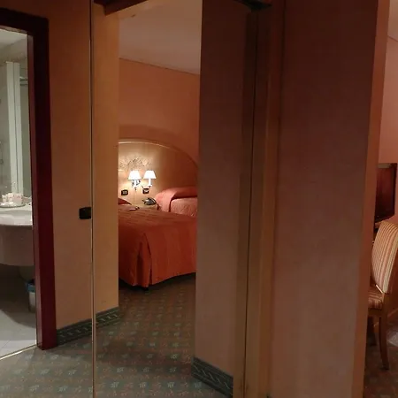 Hotel Agora' Palace Biella