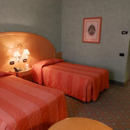 Otel Agora' Palace Biella