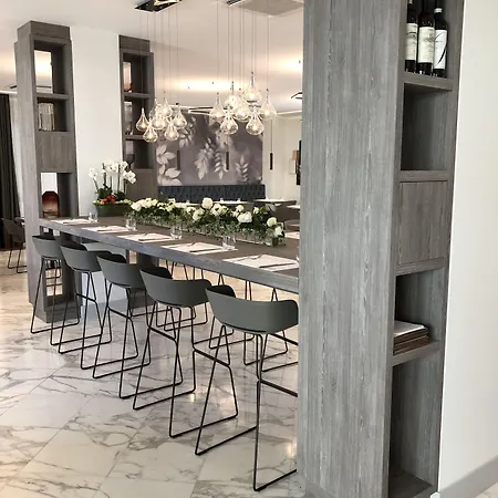 Agora' Palace 4* Biella