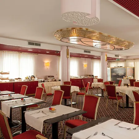 Agora' Palace Hotel 4*