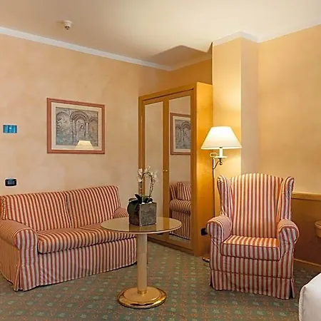 Hotel Agora' Palace 4*