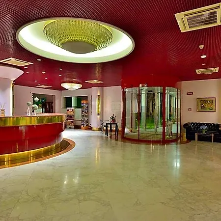 Agora' Palace Biella