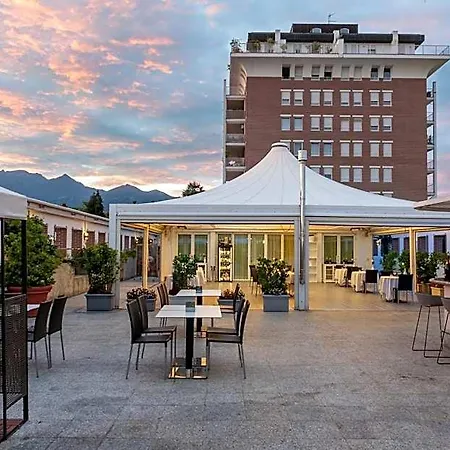 Agora' Palace Hotel 4*
