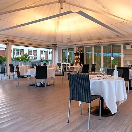 Agora' Palace 4* Biella