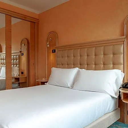 Hotel Agora' Palace 4*