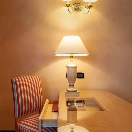 Hotel Agora' Palace Biella