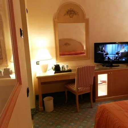 Hotel Agora' Palace 4*