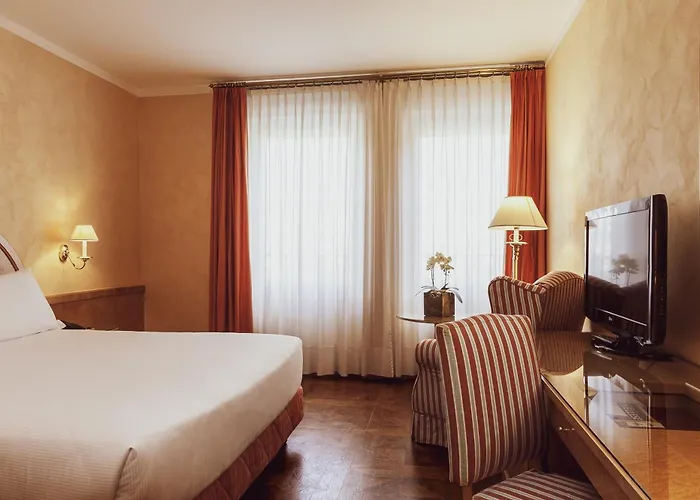 Agora' Palace Biella