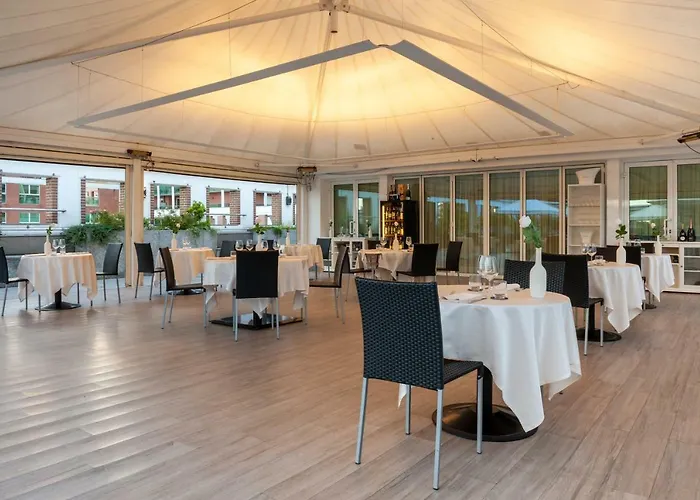 Hotel Agora' Palace 4*